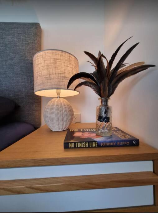 Broadbeach Stunner Modern And Central Gold Coast Luaran gambar